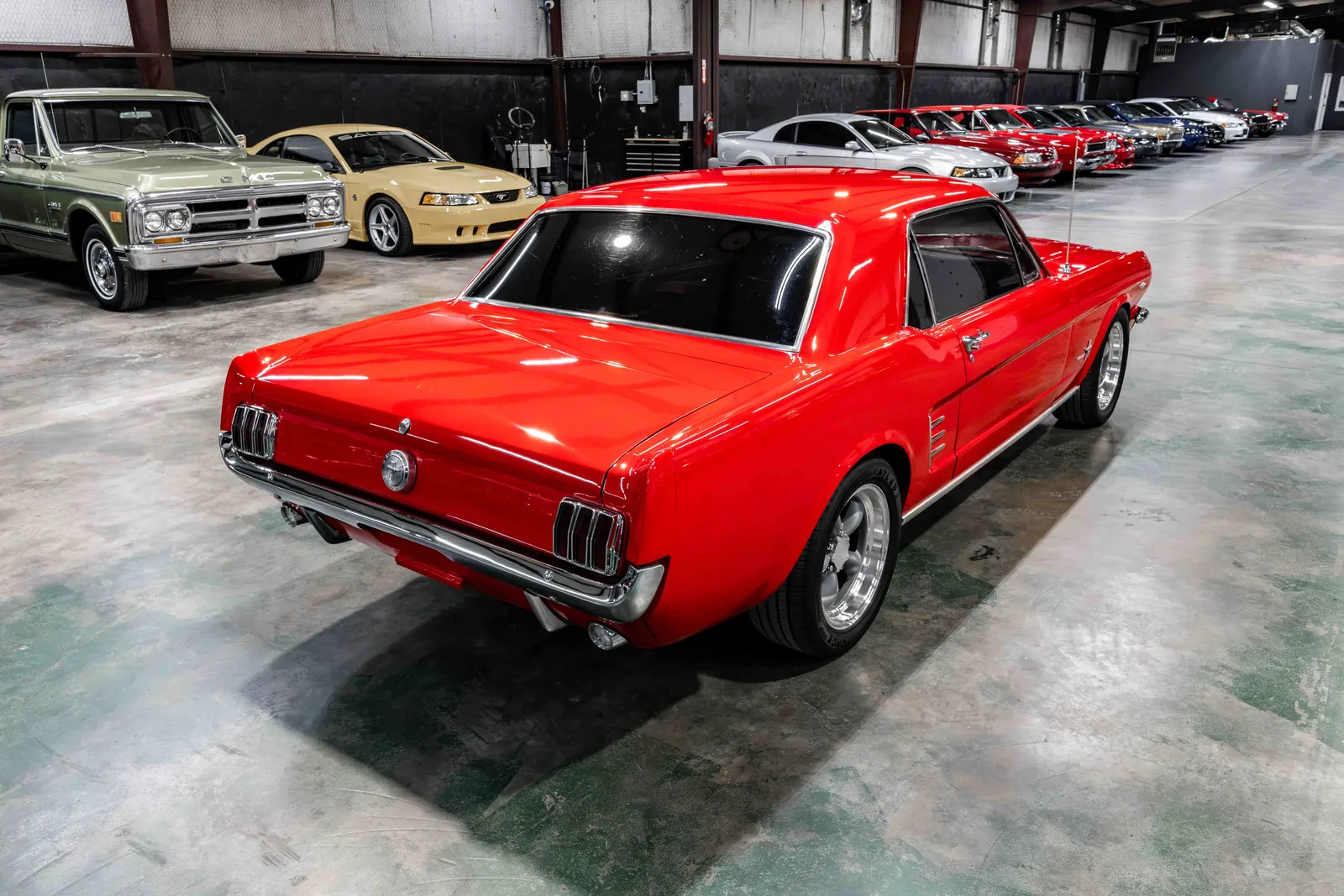 1966-Ford-Mustang-Candy Apple Red-6F07A202617-37.jpg